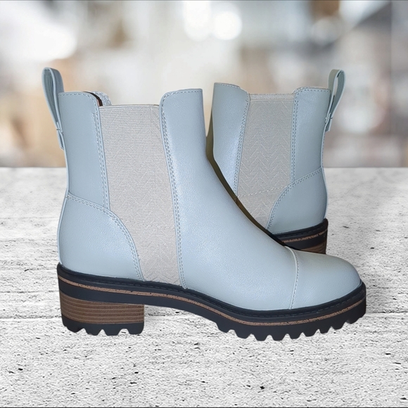 Mirette Chelsea Boots By Journee Gray Size 9 - Picture 6 of 15